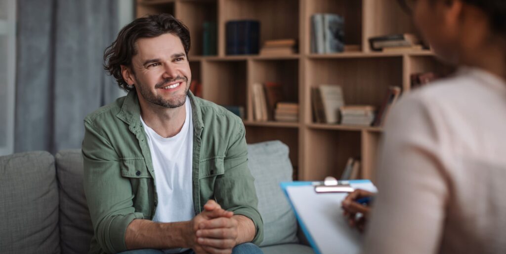 A man speaking with a professional during a therapy in Murfreesboro, TN.